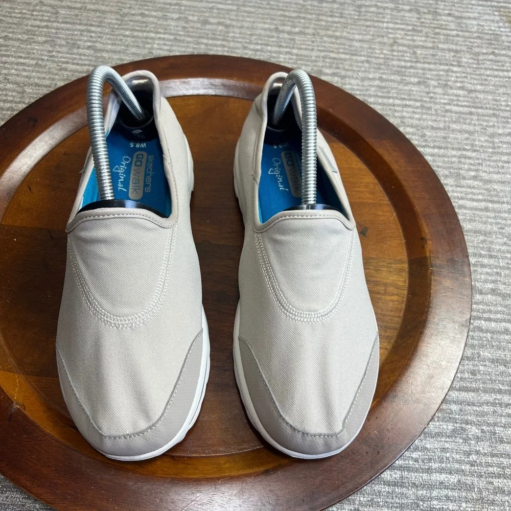 Skechers GOwalk Original Slip On Womens Walking Shoes Resalyte Gray Size 8.5